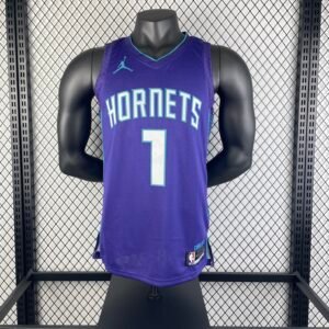 Charlotte Hornets Statement Edition 22/23 – Ball