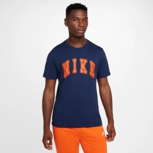 Camiseta Nike Sportswear Club