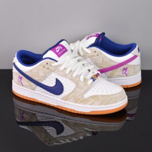 Nike Dunk Low Raissa Leal