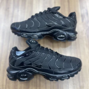 Air Max TN "Preto"