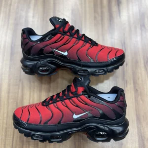 Air Max TN "Deadpool"