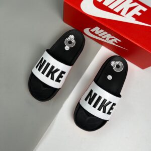 Chinelo Nike Offcourt - Preto/Branco