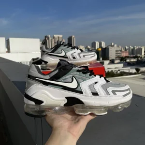 Air VaporMax Evo “White/Gray”