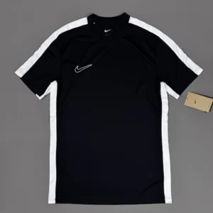 Camiseta Nike Dri-FIT Academy - 23 - Preta
