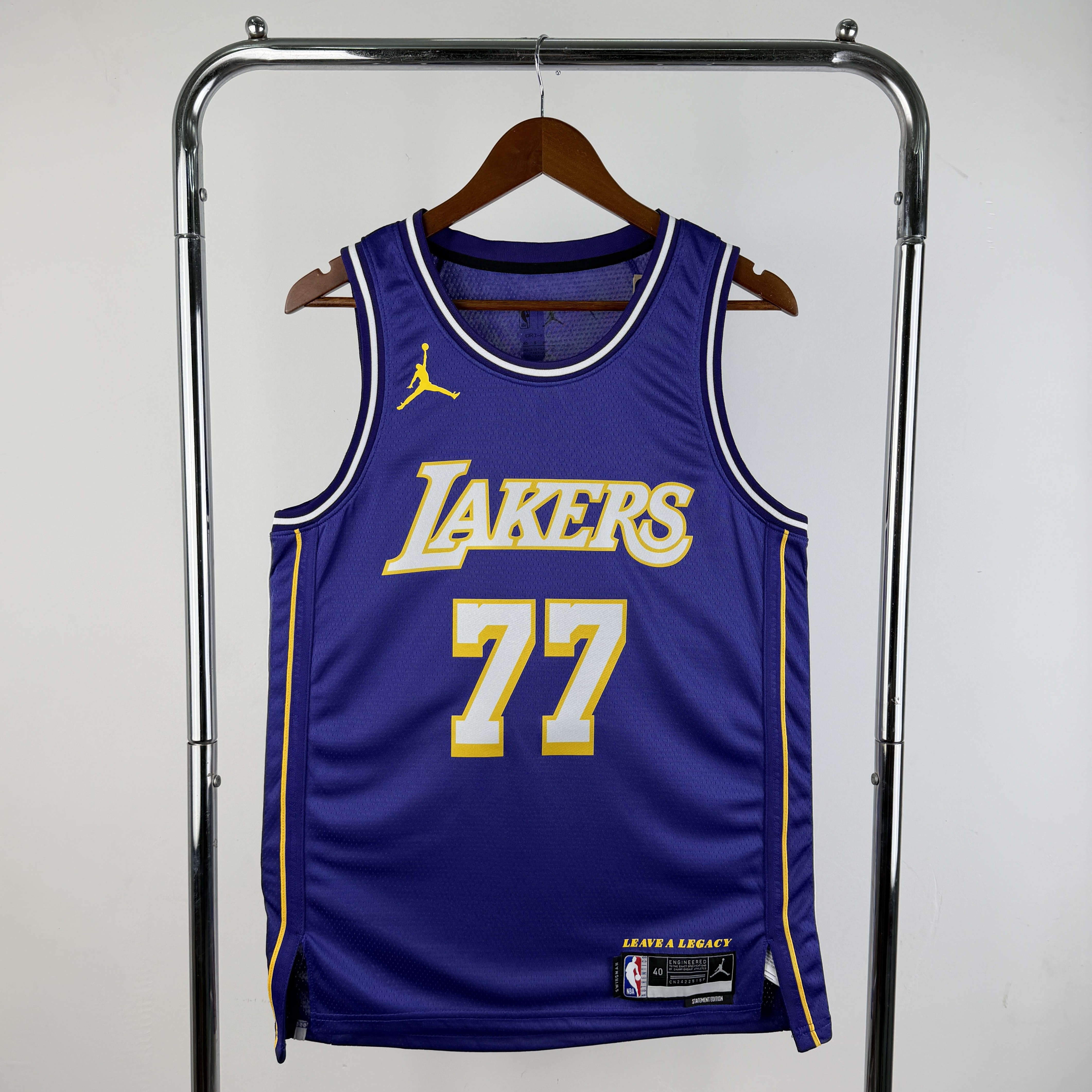 Los Angeles Lakers - Statement Edition 25/26 - Luka Dončić